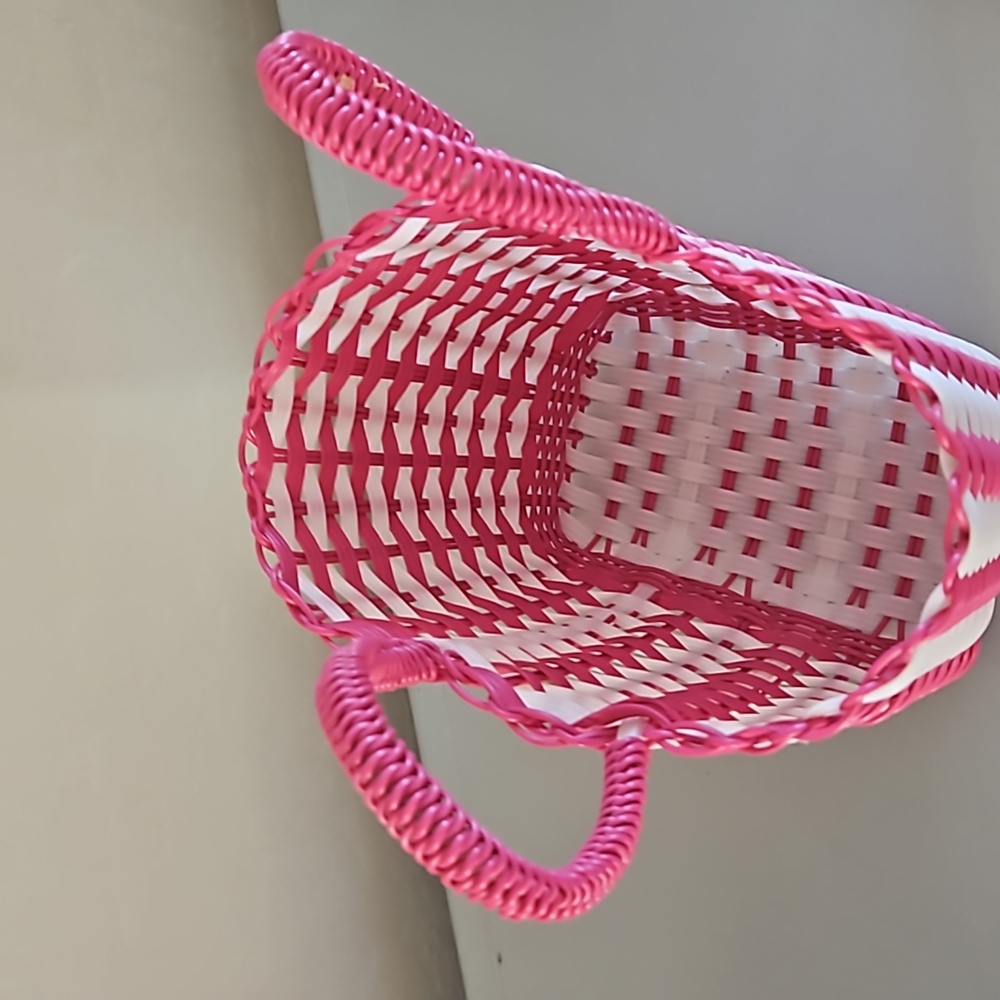 Plastic basket - Picture 2 of 3